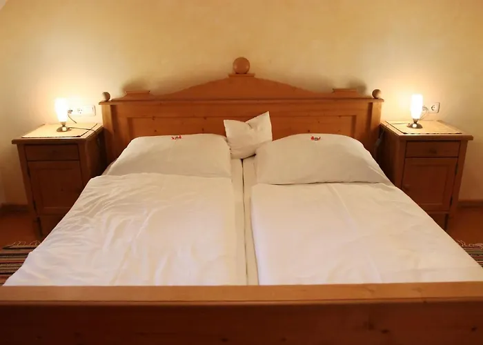 Schellenberger Hof 3*