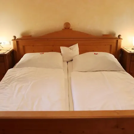 Schellenberger Hof 3*